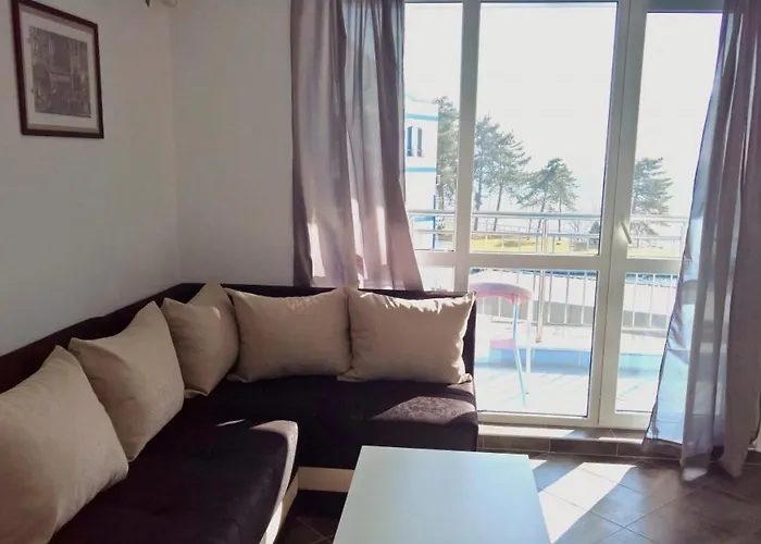 Private With Sea View In Blue Bay Pallace Apartment