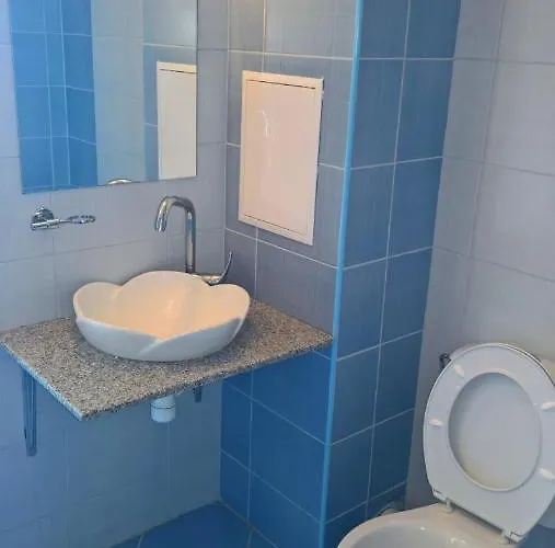 Private With Sea View In Blue Bay Pallace *