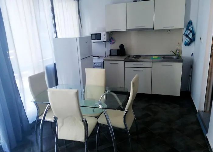 Apartment Private With Sea View In Blue Bay Pallace Pomorie